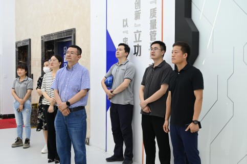 市司法局走访调研奇发28官网股份法治建设工作